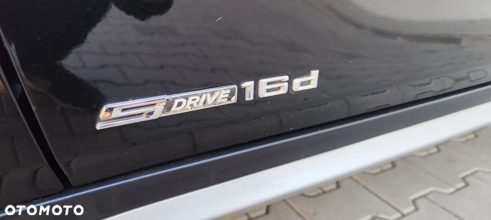 BMW X1 sDrive16d Sport Line - 12