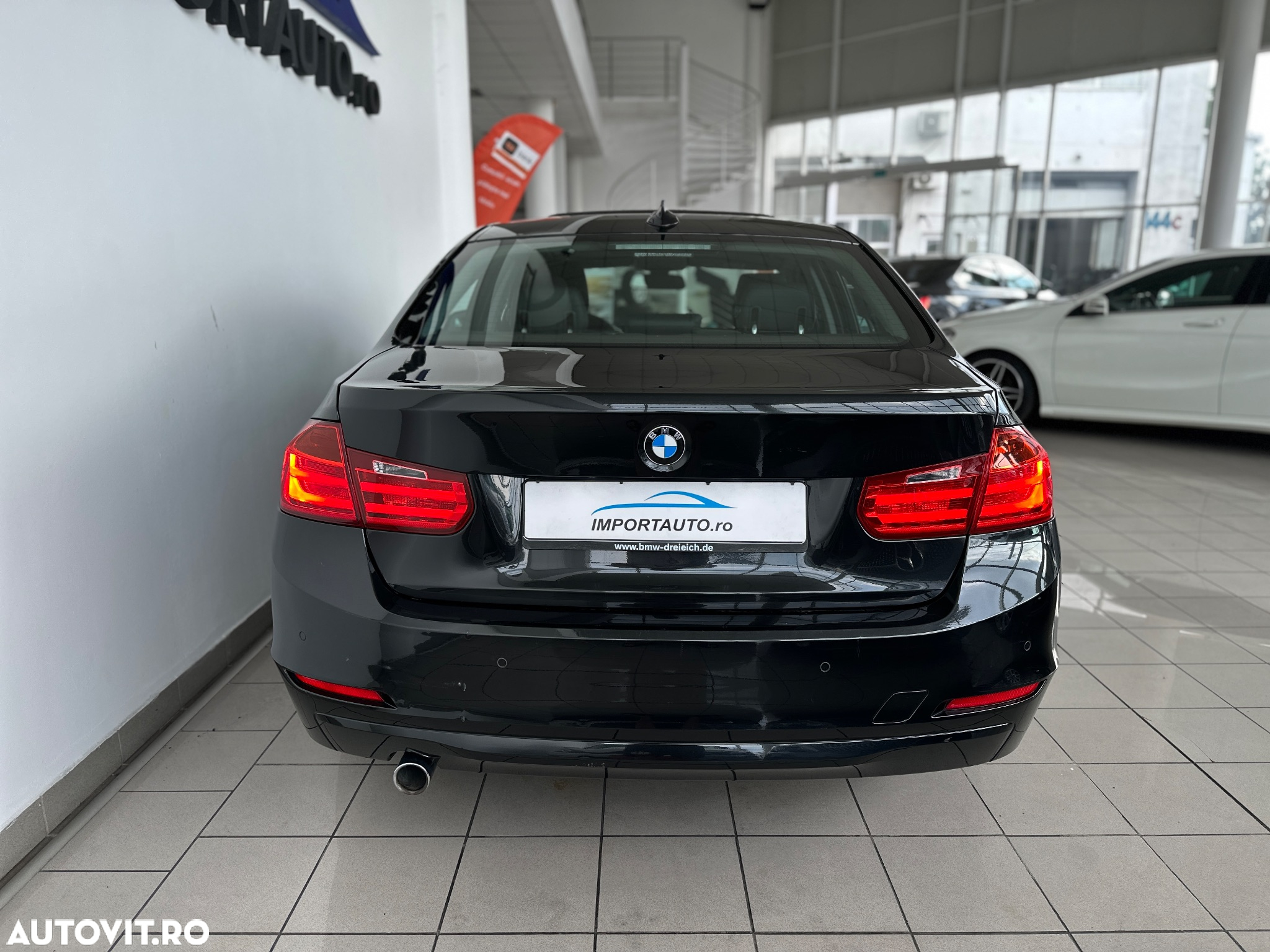 BMW Seria 3 320d - 9