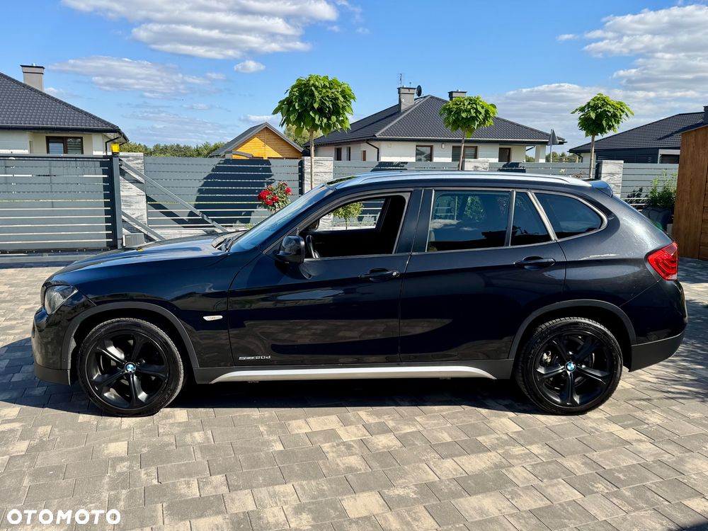 BMW X1 sDrive20d - 20