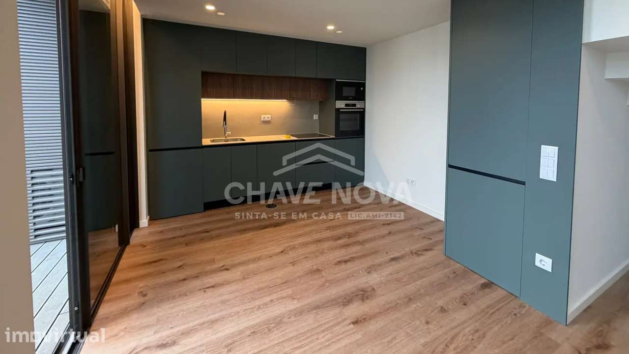 Apartamento T2 em Santa Marinha e São Pedro da Afurada, €435.000