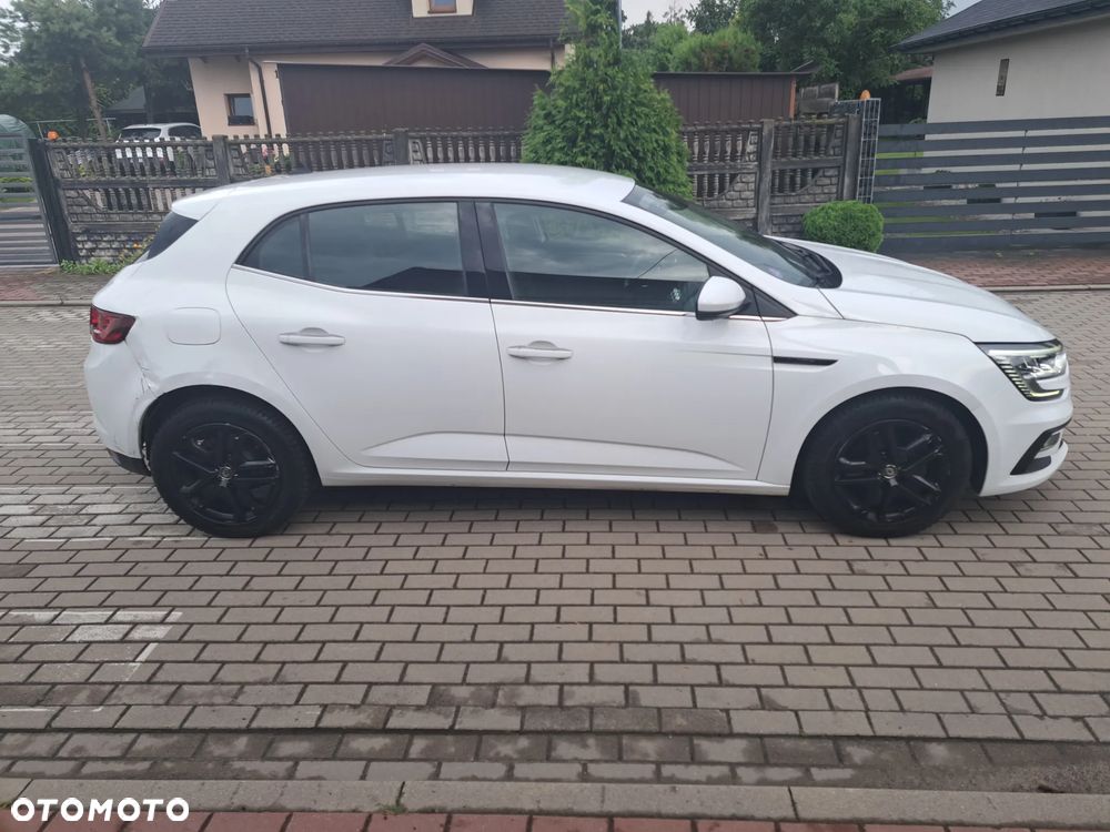 Renault Megane TCe 140 GPF EDC LIMITED - 7