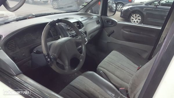 Para Peças Mitsubishi L 400 Caixa (Pd_W, Pc_W, Pb_V, Pa_W, Pa_V) - 2