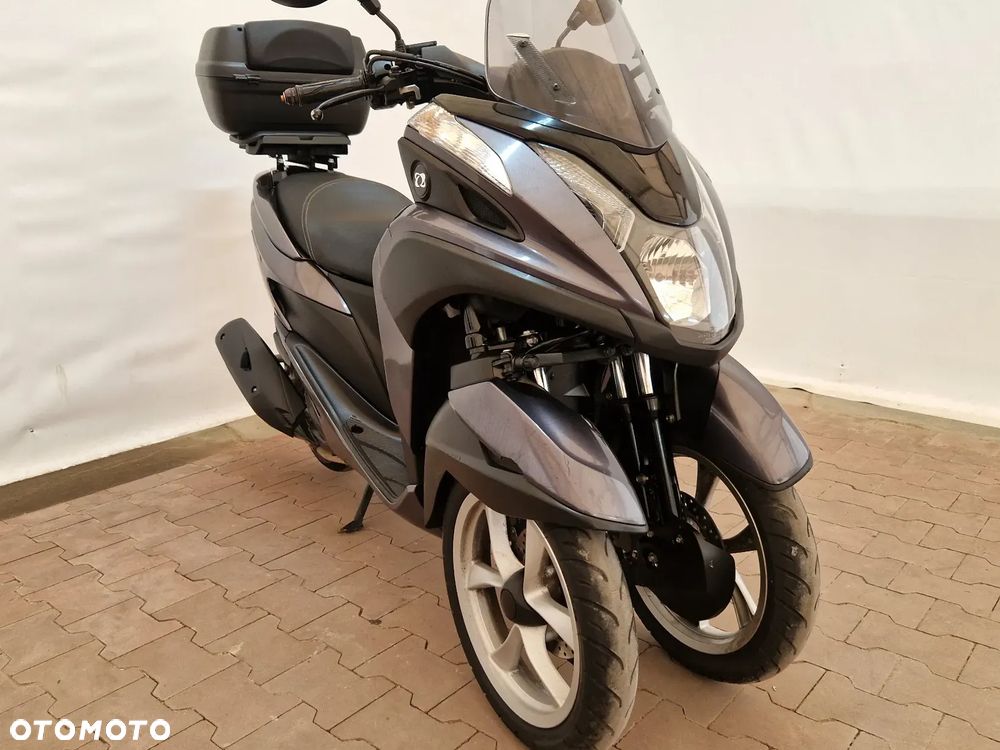 Yamaha Tricity - 1