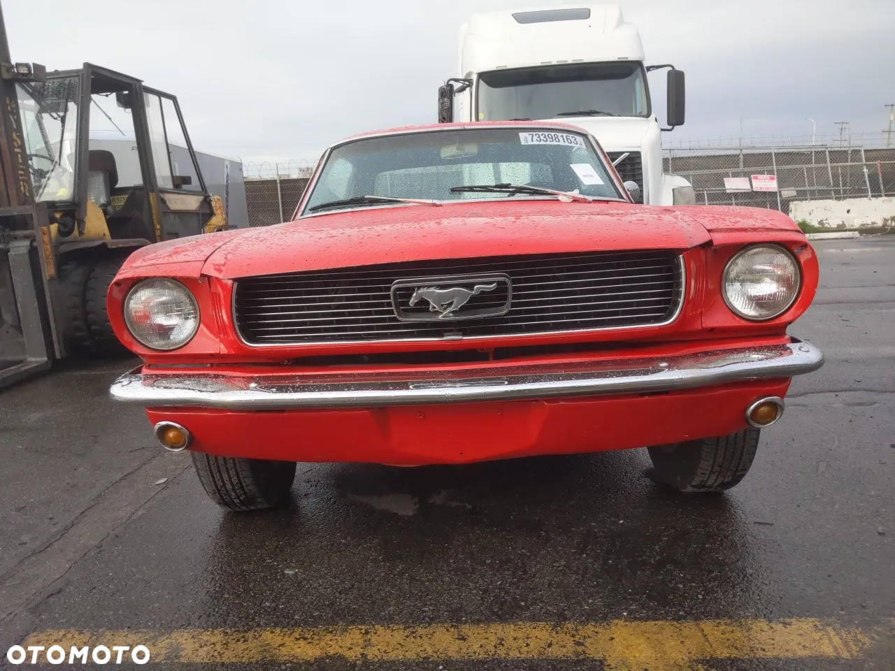 Ford Mustang - 28