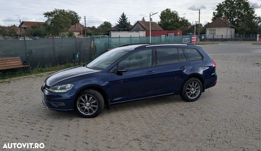 Volkswagen Golf 1.6 TDI Comfortline - 2