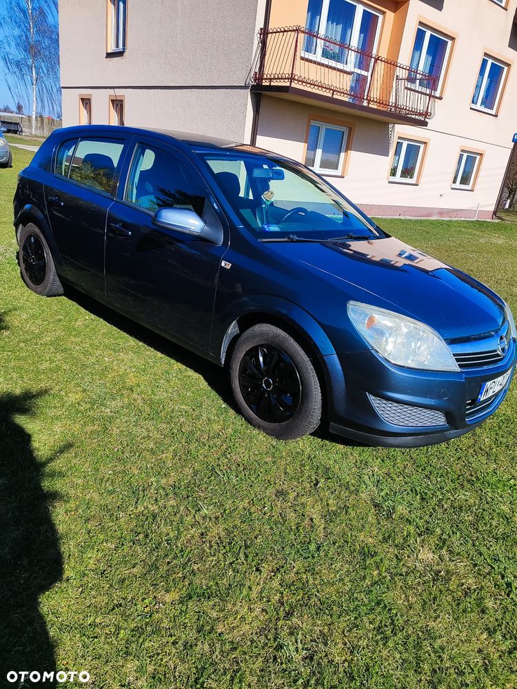 Opel Astra 1.4 Essentia - 4