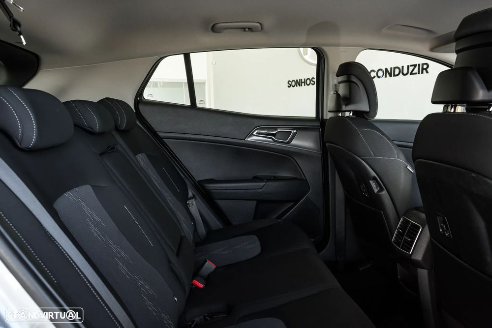 Kia Sportage - 33