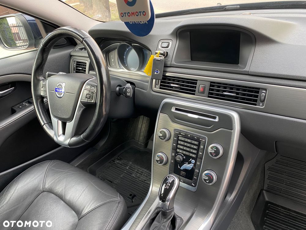 Volvo XC 70 D4 Drive-E Dynamic Momentum - 11