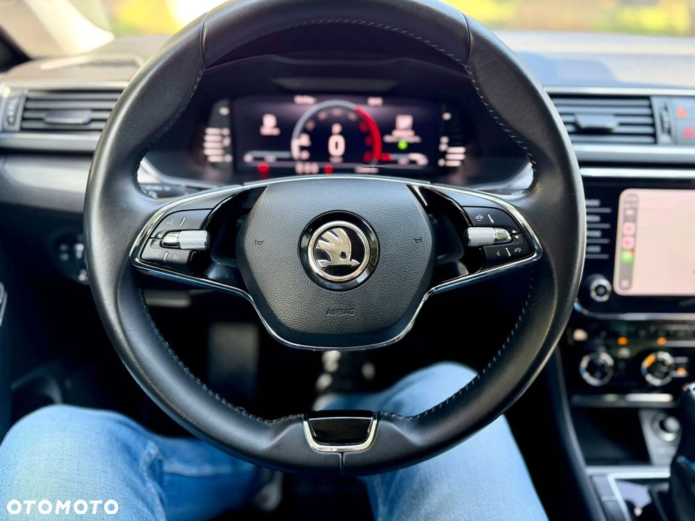 Skoda Superb 2.0 TDI SCR 4x4 Style DSG - 26