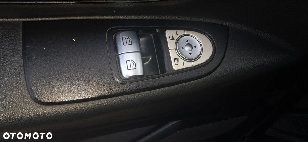 Mercedes-Benz Vito Tourer Pro 447.703 - 9