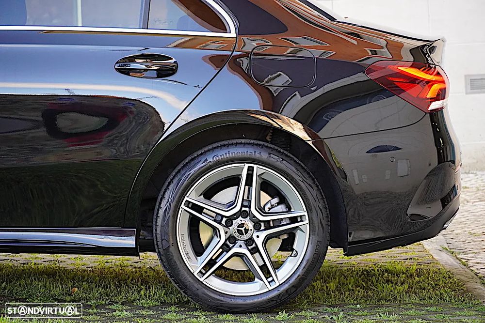Mercedes-Benz A 250 Limousine e AMG Line - 5