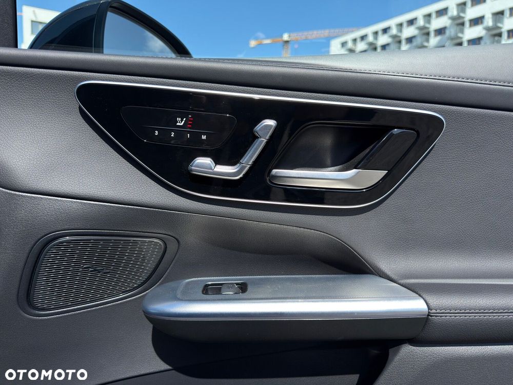 Mercedes-Benz GLC 220 d mHEV 4-Matic AMG Line - 26