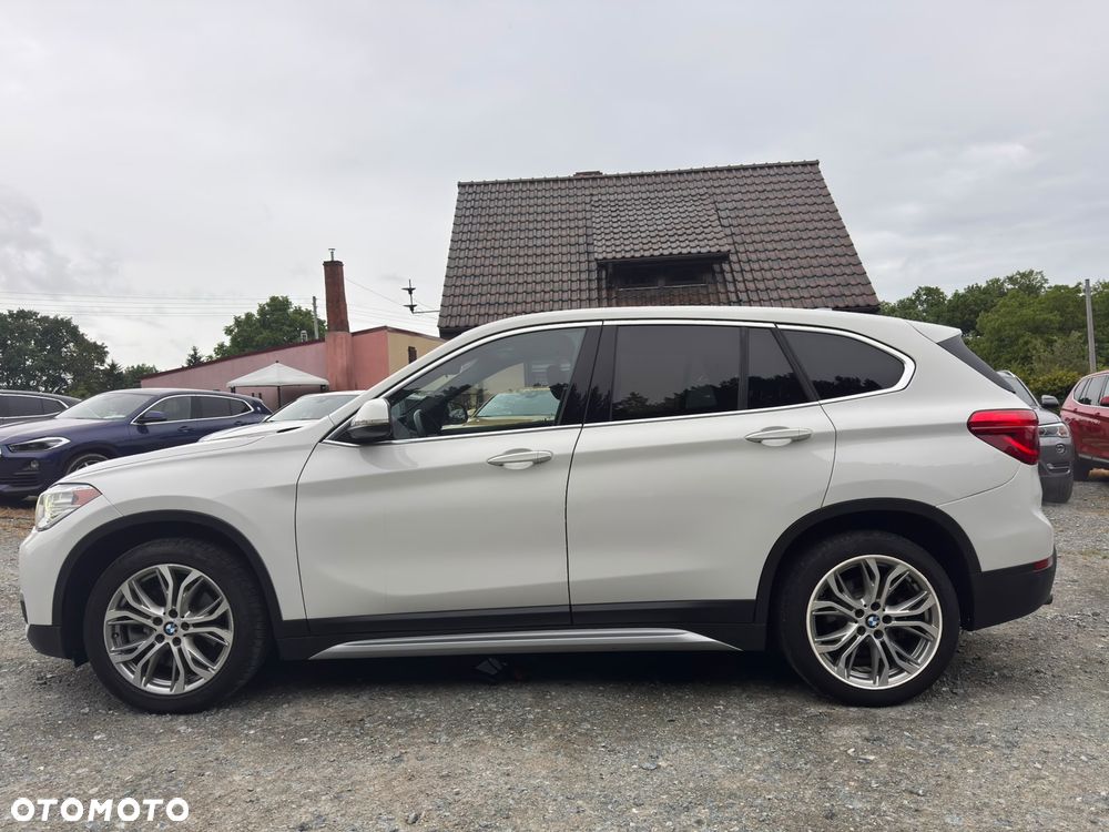 BMW X1 xDrive25i GPF Advantage - 15