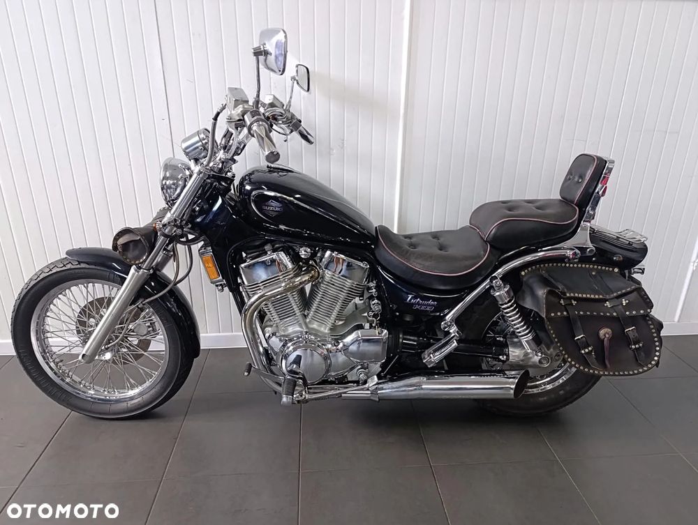 Suzuki Intruder - 6