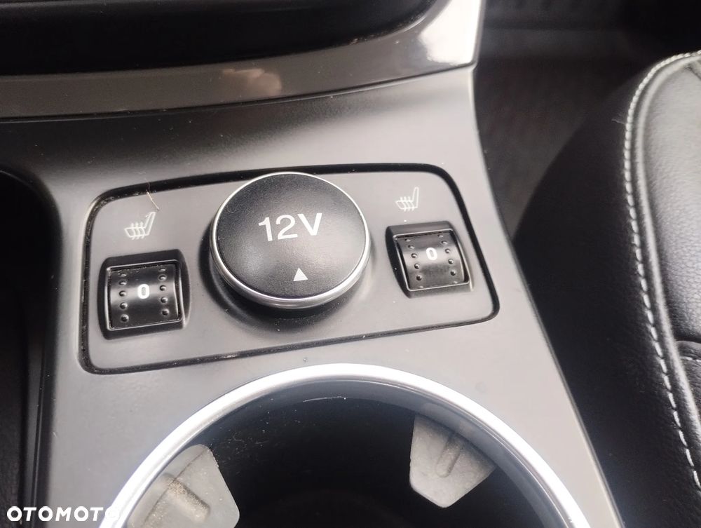 Ford Kuga - 7