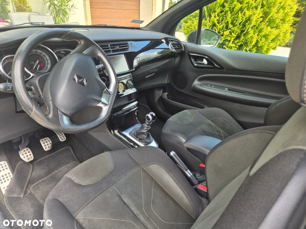 DS Automobiles DS 3 - 5