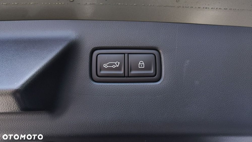 Hyundai Santa Fe 1.6 T-GDI HEV Calligraphy 4WD 6os - 18