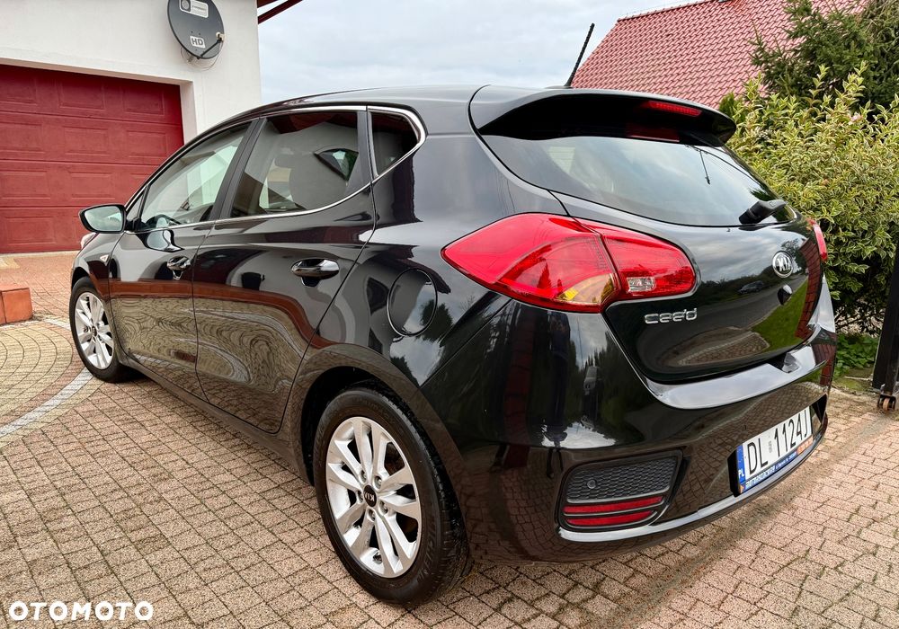 Kia Ceed Cee'd 1.6 GDI L Business Line - 5