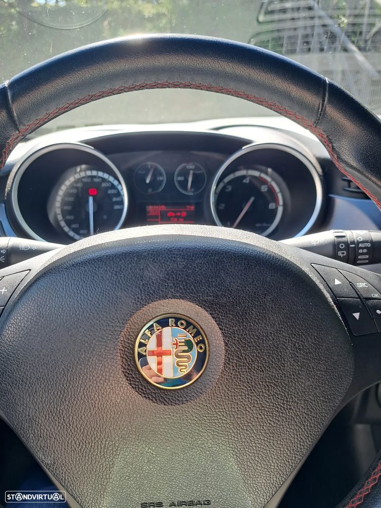Alfa Romeo Giulietta - 17