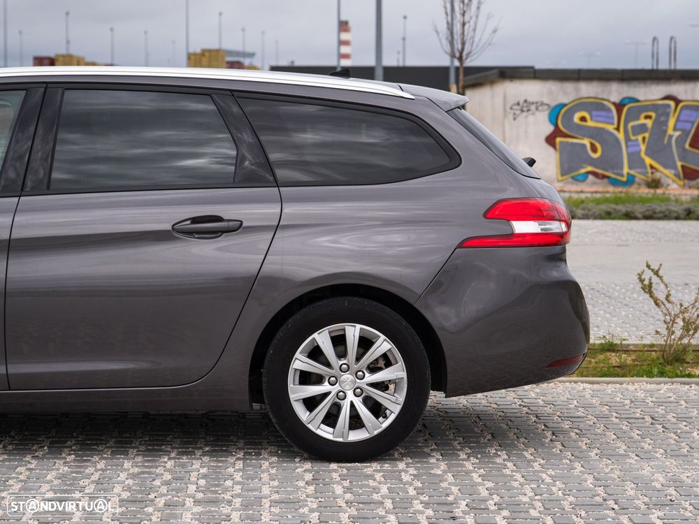 Peugeot 308 SW 1.5 BlueHDi Style - 27