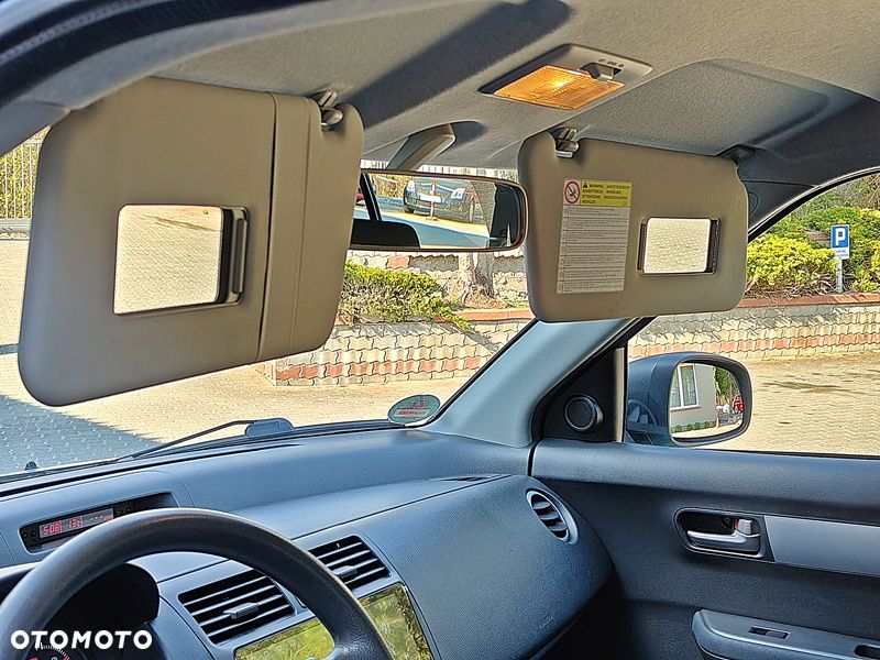 Suzuki Swift 1.3 Comfort+ - 21