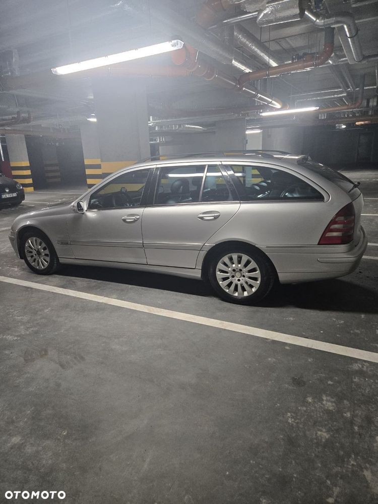Mercedes-Benz Klasa C 220 T CDI Avantgarde - 6
