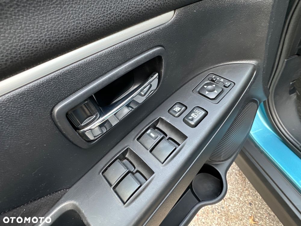 Mitsubishi ASX 1.8 DI-D 2WD Intro Edition - 33