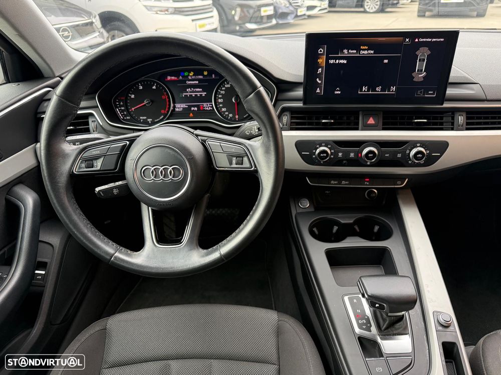 Audi A4 - 14