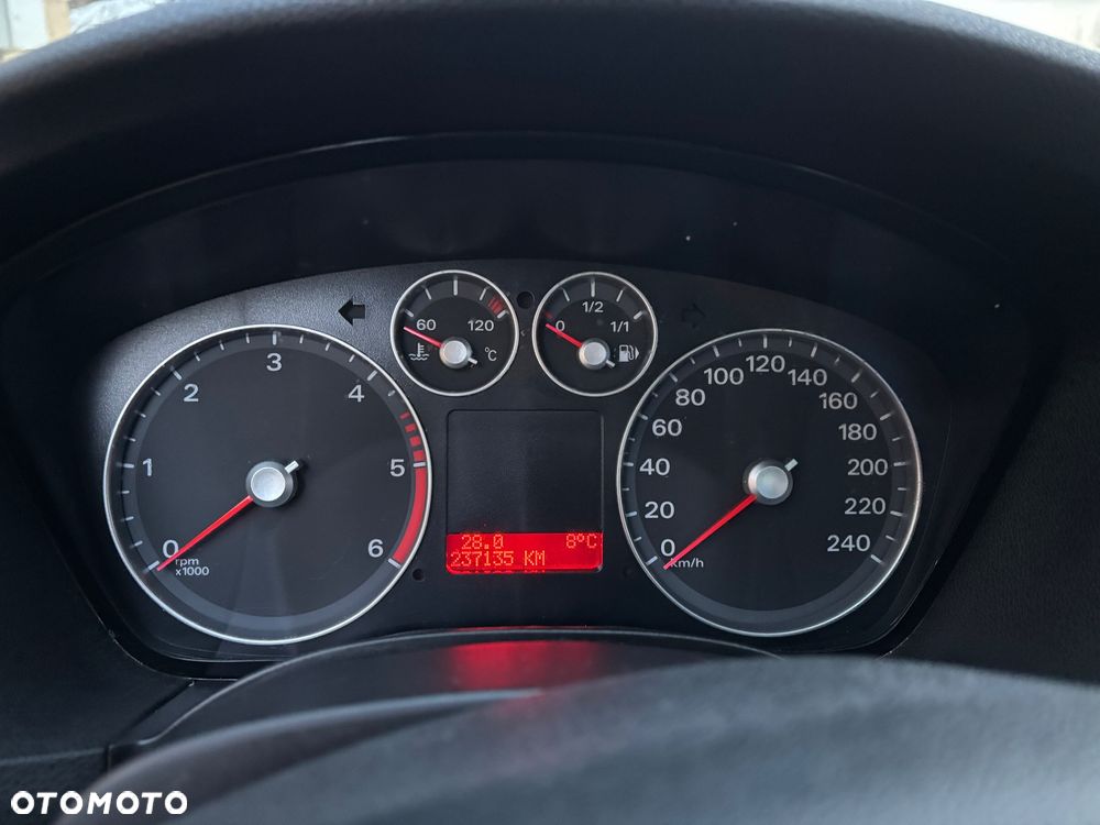 Ford Focus 1.6 TDCi Trend - 11