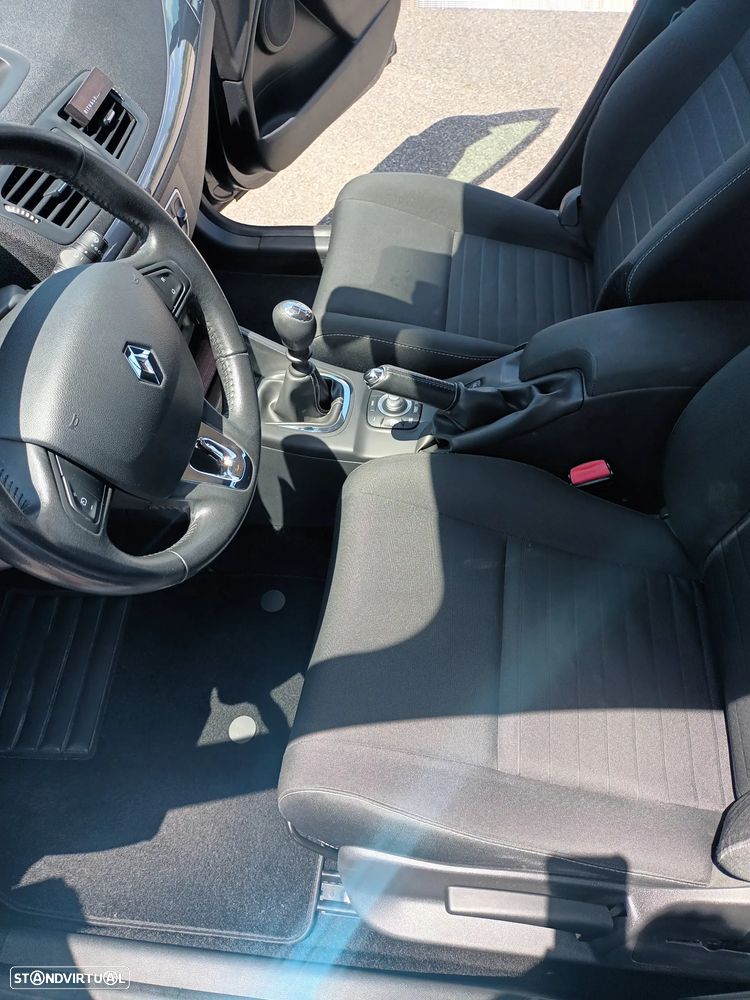 Renault Mégane Sport Tourer 1.5 dCi Limited - 12
