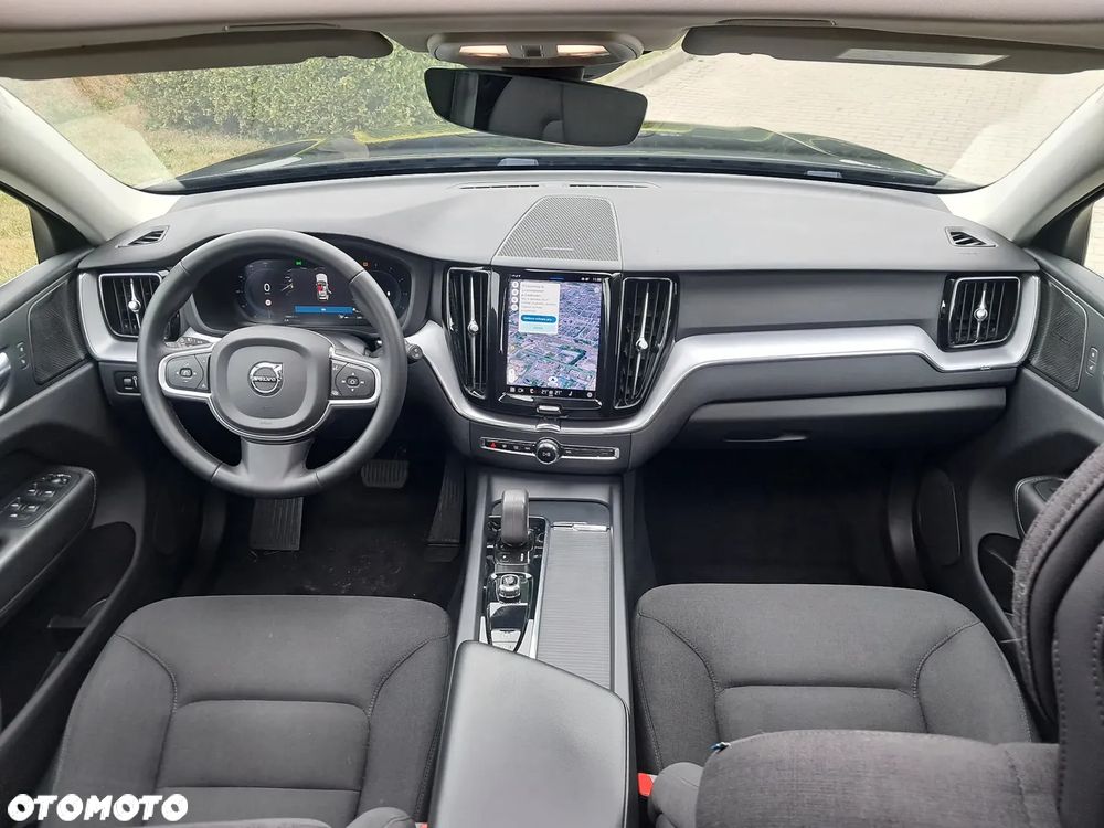 Volvo XC 60 B4 D Geartronic Momentum Pro - 15