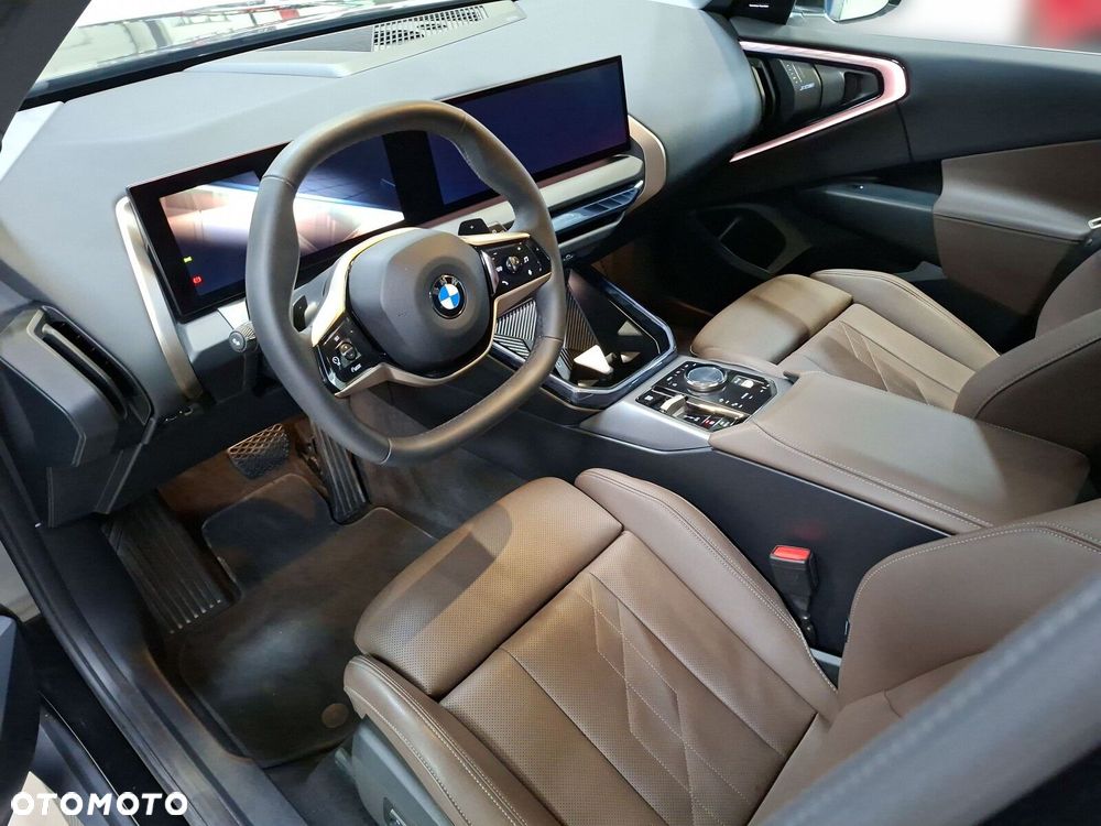 BMW X3 xDrive20d mHEV - 11