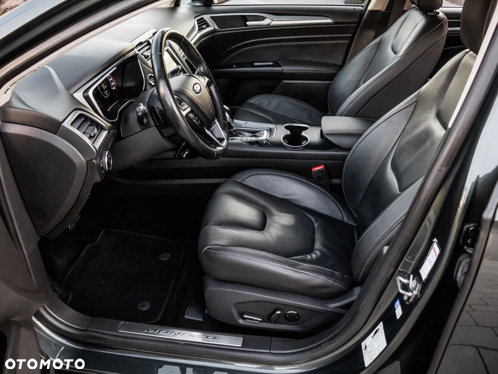 Ford Mondeo 2.0 TDCi STart-Stopp PowerShift-Aut Titanium - 13