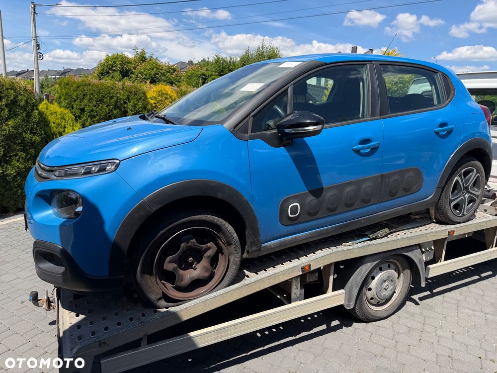 Citroën C3 Pure Tech 82 LIVE - 3