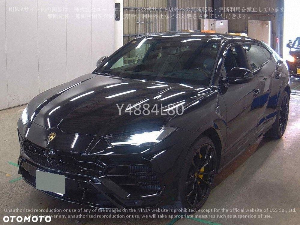 Lamborghini Urus Standard - 3