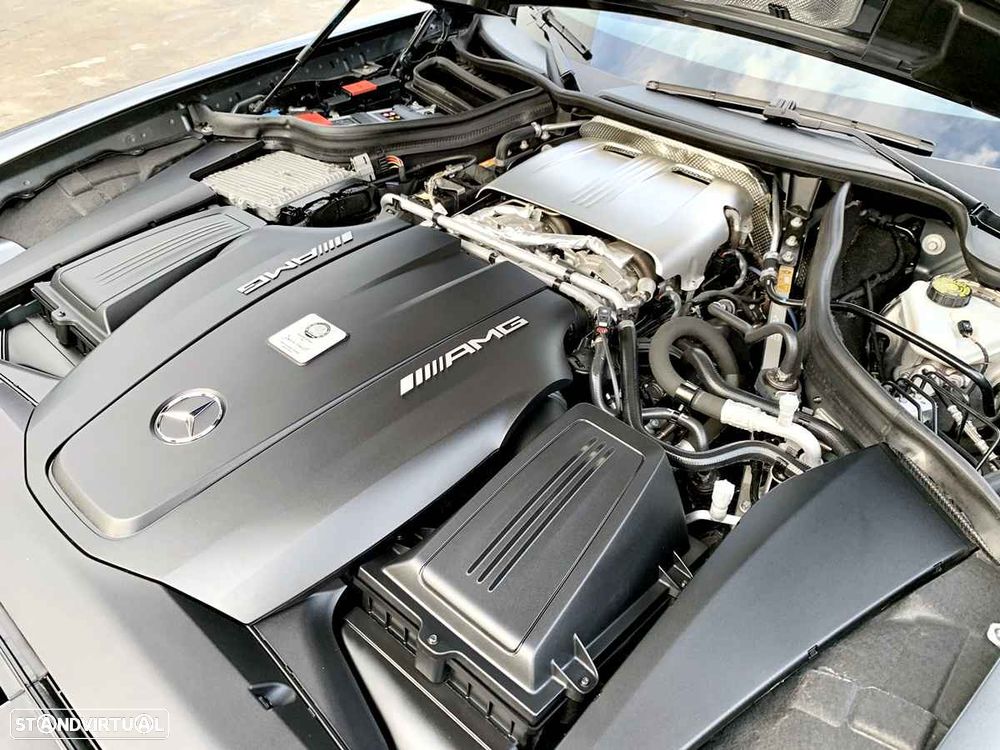 Mercedes-Benz AMG GT S Speedshift 7G-DCT - 33