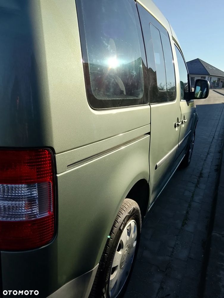 Volkswagen Caddy 1.6 Life Family (5-Si.) - 19