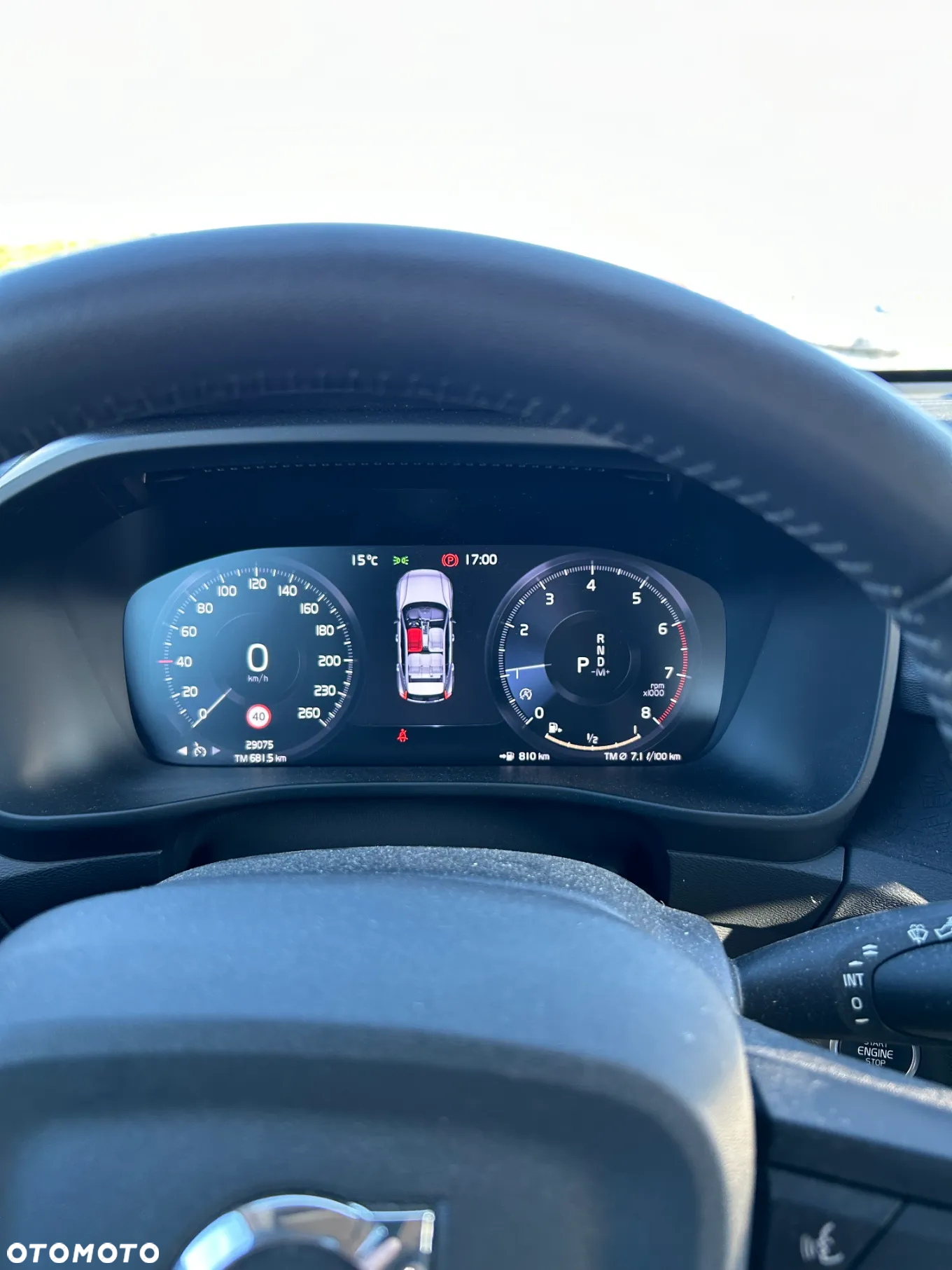 Volvo XC 40 T3 Geartronic Momentum - 5