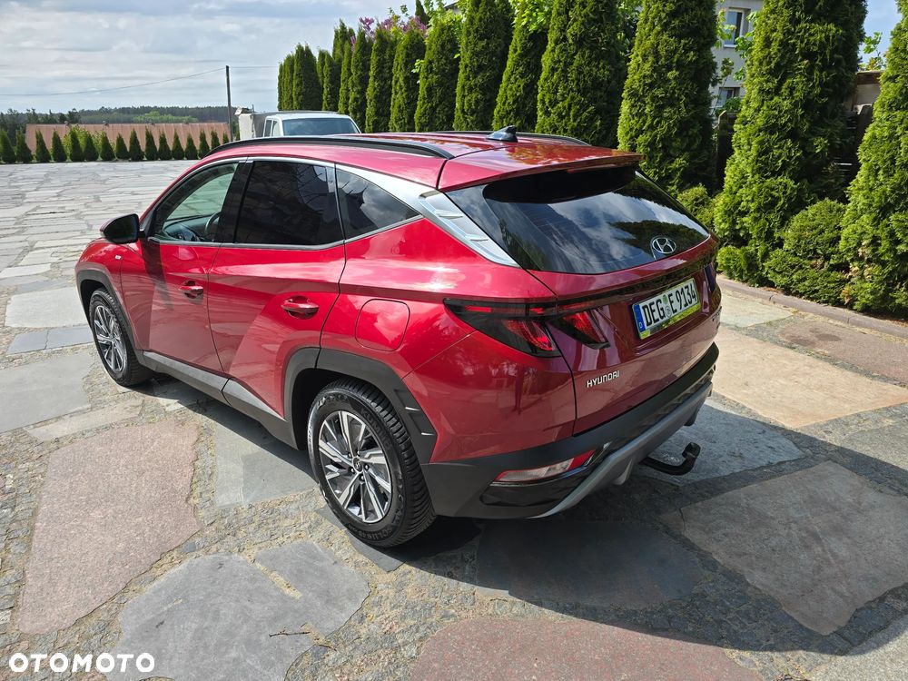 Hyundai Tucson 1.6 CRDi 48V-Hybrid 4WD DCT Select - 32