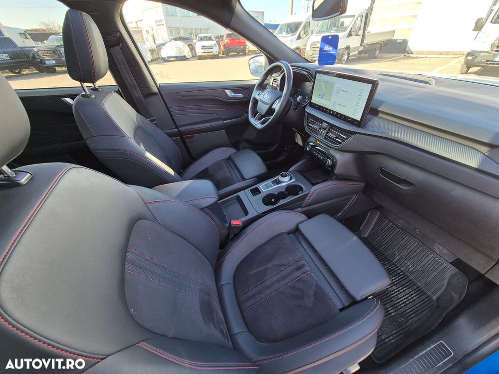 Ford Kuga 2.5 Duratec FWD PHEV ST-Line X - 24