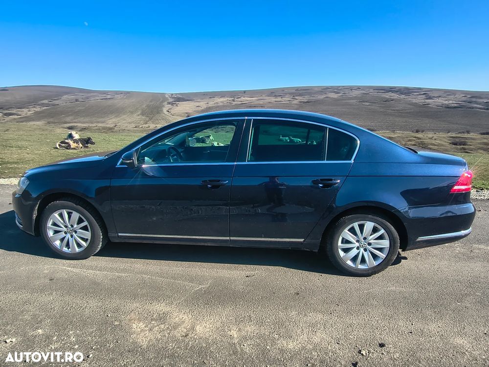 Volkswagen Passat 1.6 TDI DPF BlueMotion - 9