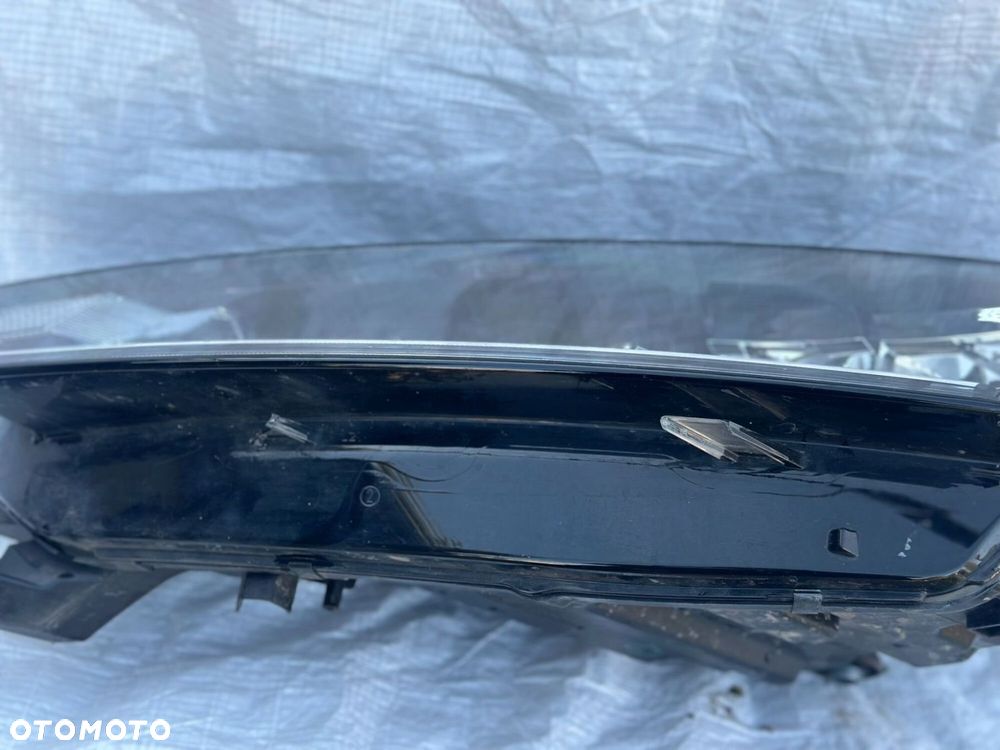 LAMPA LEWA PRZÓD SKODA OCTAVIA 4 IV FULL LED 5E4941015 - 3