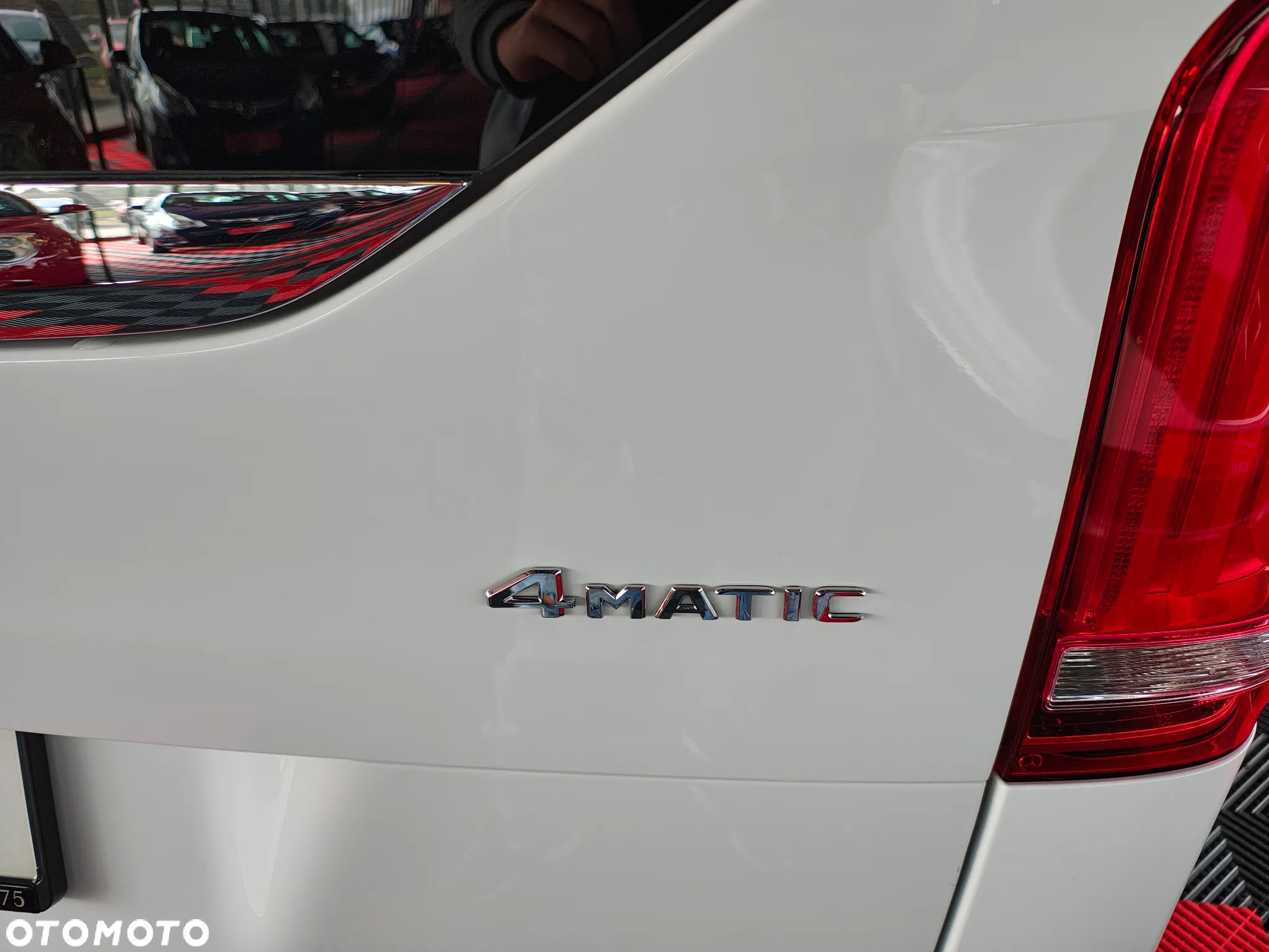 Mercedes-Benz Klasa V 250 d 4-Matic Exclusive 9G-Tronic (d³ugi) - 18