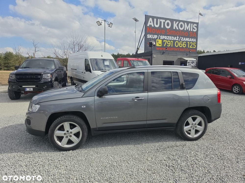 Jeep Compass - 4