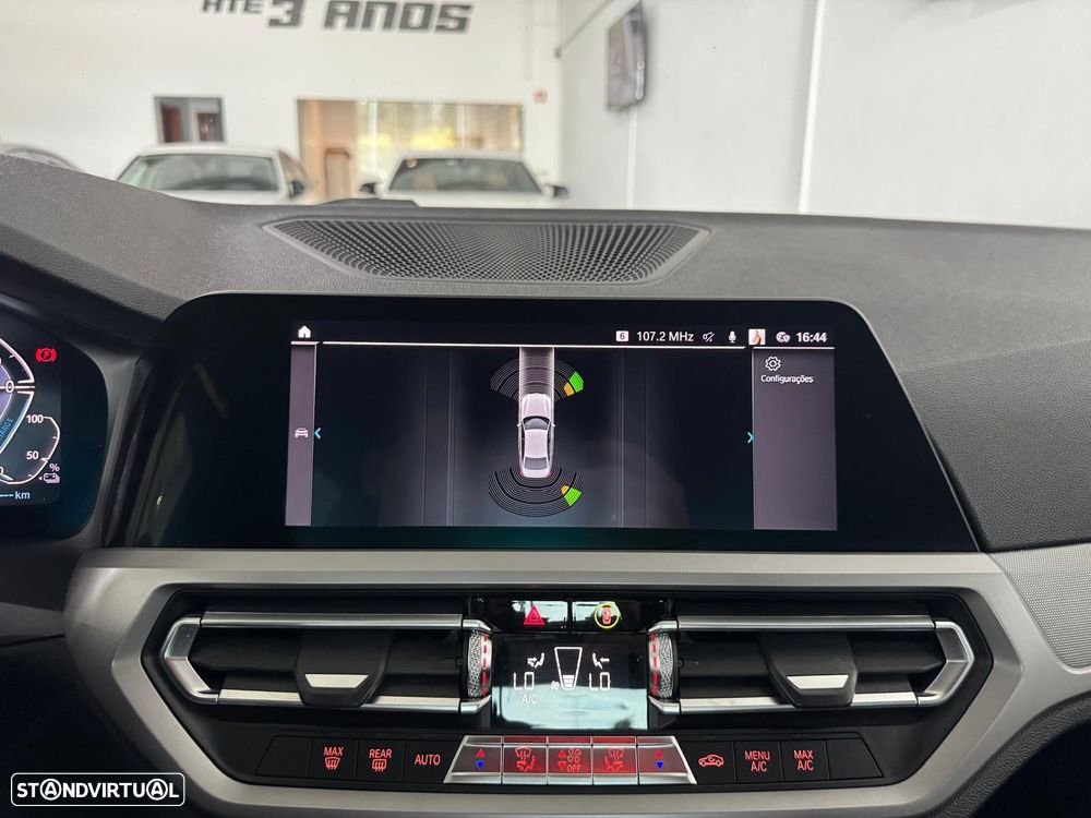 BMW 330 e Pack M Auto - 40