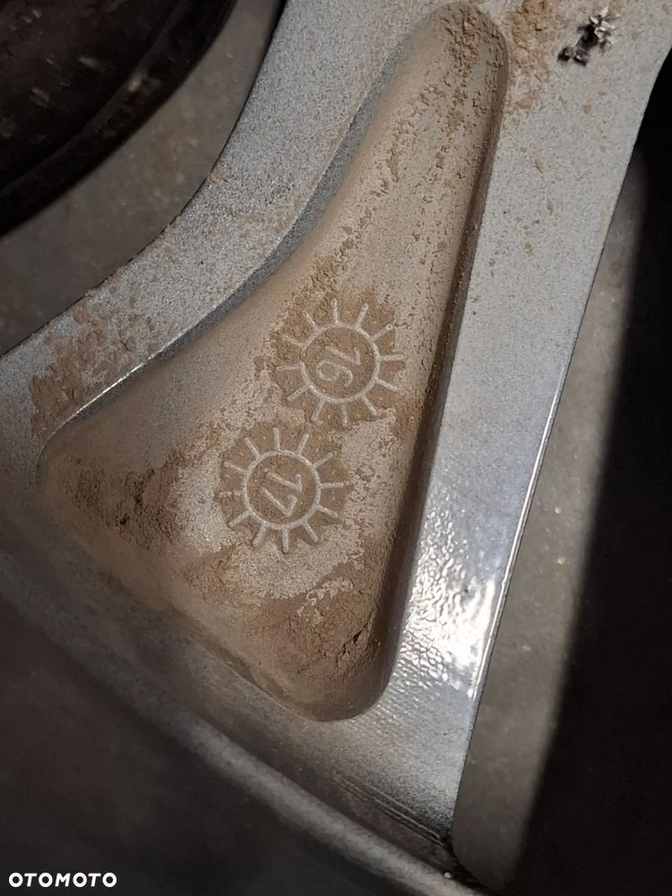 Alufelga Oryginał Nissan Navara 18 cali ET 45 18x7J nr 4JA6A (cena za sztukę) - 8