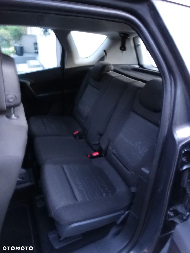 Opel Meriva - 12