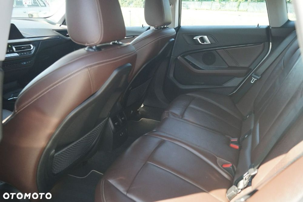 BMW Seria 2 - 16