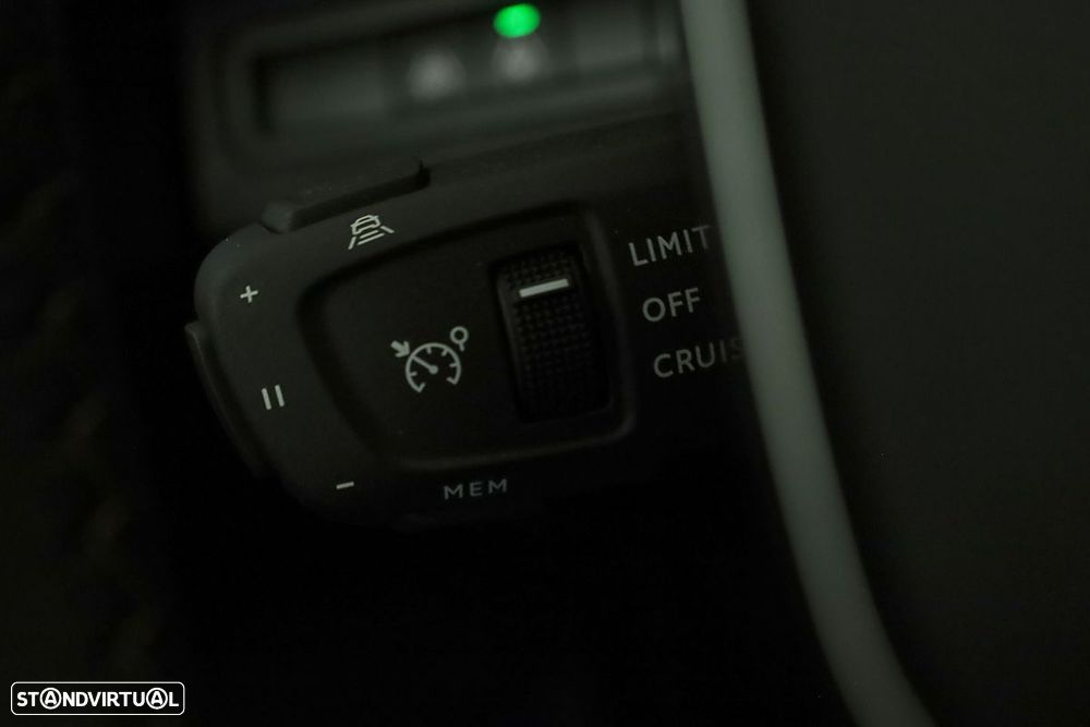 Peugeot 3008 1.2 PureTech GT EAT8 - 19