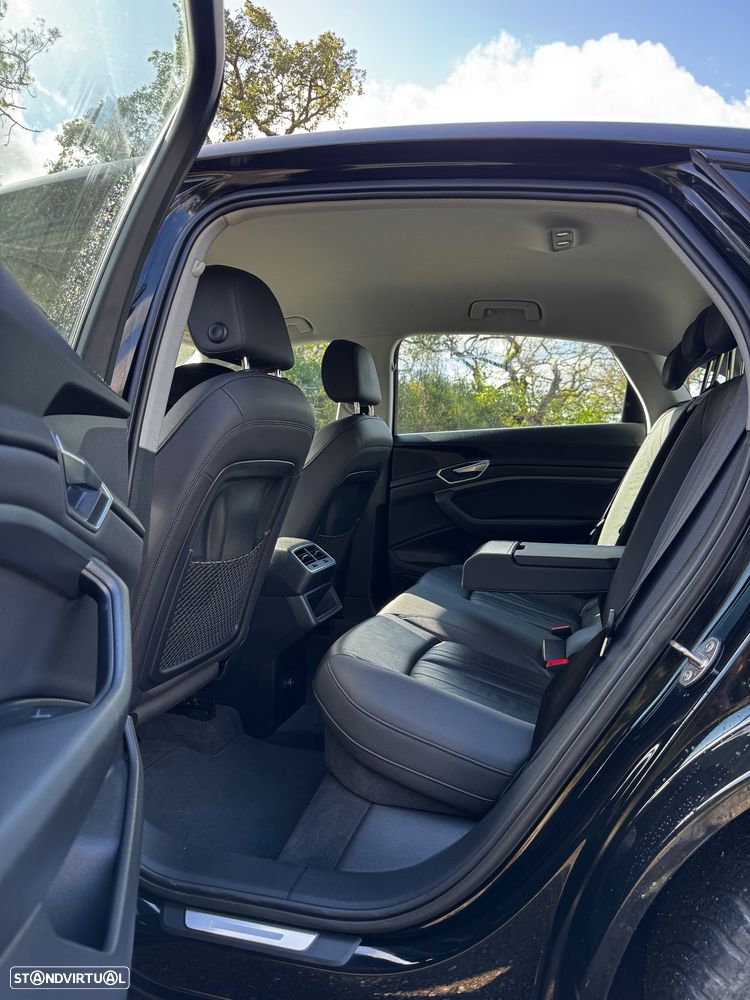 Audi e-tron Sportback 50 quattro S line - 11